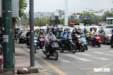 rẽ phải - Ảnh 7.