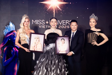 Miss Universe Vietnam 2025 không hợp tác với nhà sản xuất Hương Giang và dược sĩ Tiến - Ảnh 1. Miss Universe Vietnam - Ảnh 1.