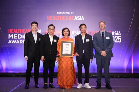 FPT Long Châu nhận giải thưởng châu Á về chăm sóc sức khỏe - Ảnh 1.