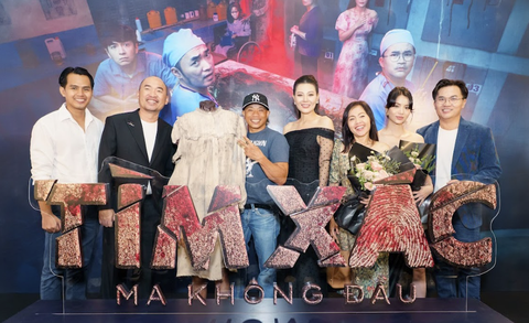 'Ma không đầu' cũng biết đi event?! - Ảnh 2. Ma - Ảnh 2.