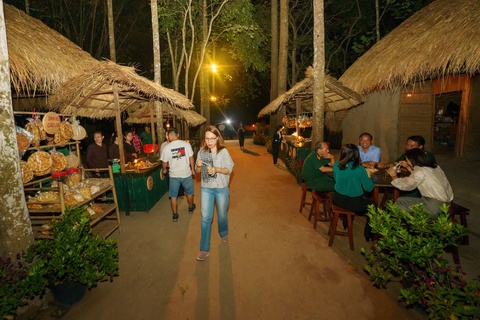 Dịp lễ 30-4 đến TP.HCM đi hàng loạt tour văn hóa lịch sử cực kỳ ý nghĩa, mới lạ - Ảnh 3.