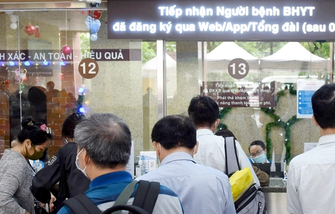 Hướng tới miễn viện phí toàn dân: Bài toán cần tính kỹ - Ảnh 5. Hướng tới miễn viện phí toàn dân: Bài toán cần tính kỹ - Ảnh 5.