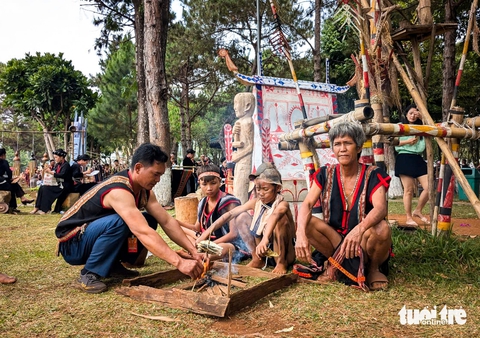 Người Gia Rai, Ba Na xúng xính thổ cẩm trong Ngày hội văn hóa dân tộc - Ảnh 5.