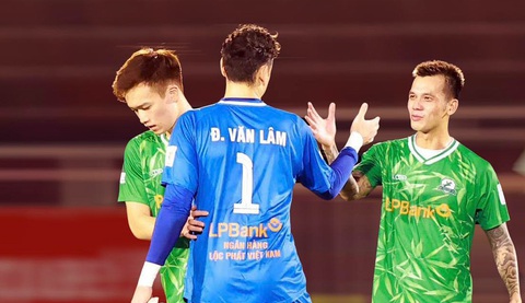 Hoàng Đức kiến tạo, CLB Phù Đổng Ninh Bình thắng trận thứ 13 liên tiếp - Ảnh 2.