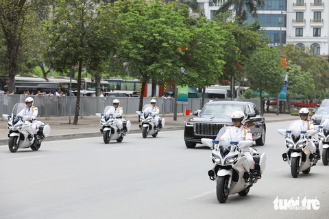Chủ tịch nước Lương Cường đón Tổng Bí thư, Chủ tịch nước Trung Quốc Tập Cận Bình tại Nội Bài - Ảnh 15. Tập Cận Bình - Ảnh 15.