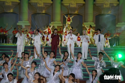 ‘Mùa xuân thống nhất’ tại Dinh Độc Lập sẽ là chương trình nghệ thuật lớn nhất dịp 30-4 - Ảnh 1. ‘Mùa xuân thống nhất’ tại dinh Độc Lập sẽ là chương trình nghệ thuật lớn nhất dịp 30-4 - Ảnh 1.