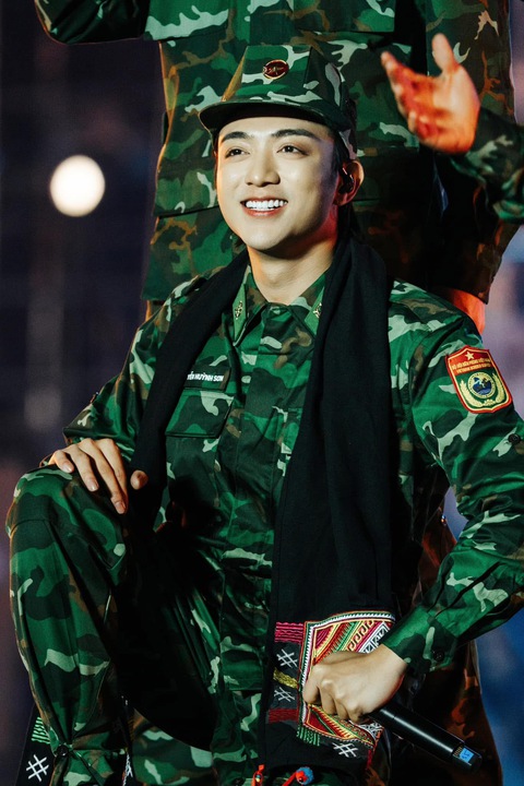 SOOBIN - Ảnh 4.