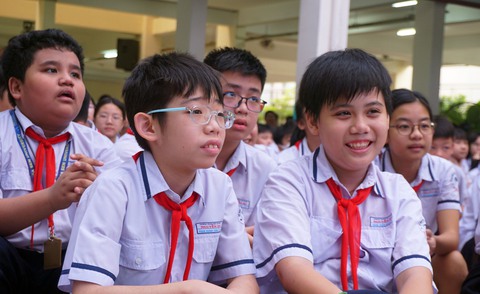 bạo lực học đường - Ảnh 5.