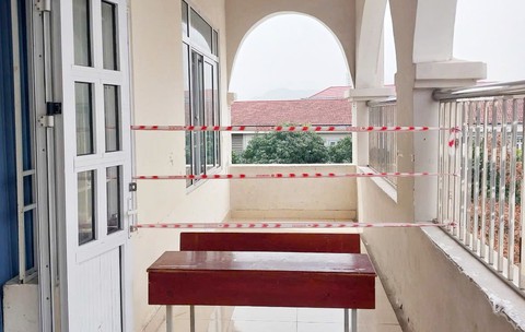 lan can - Ảnh 2.