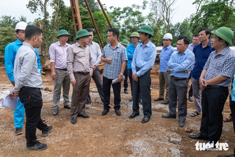 công chức - Ảnh 1.
