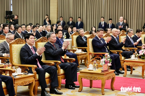Ngày thứ hai nhiều hoạt động của Tổng Bí thư, Chủ tịch nước Trung Quốc Tập Cận Bình - Ảnh 7. Ngày thứ hai nhiều hoạt động của Tổng Bí thư, Chủ tịch nước Trung Quốc Tập Cận Bình - Ảnh 5.