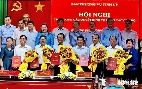 sắp xếp bộ máy - Ảnh 1.