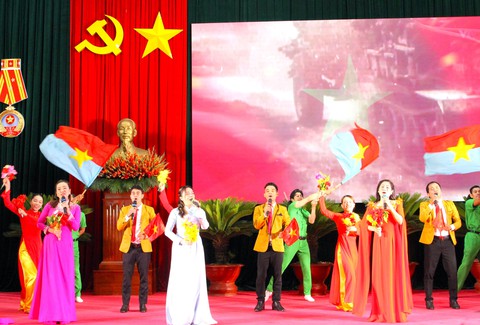 Ninh Thuận kỷ niệm 50 năm ngày giải phóng - Ảnh 3.