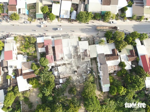 đền bù - Ảnh 2.
