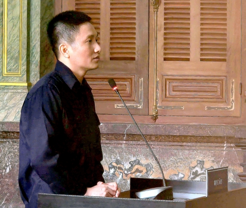 Phạt tù cựu cảnh sát hình sự 'vòi' 100 triệu đồng người vi phạm - Ảnh 1.