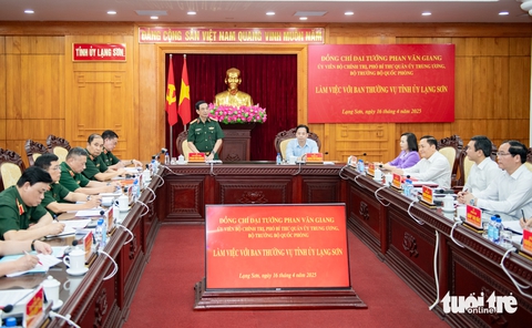Đại tướng Phan Văn Giang: Không để các thế lực thù địch chia rẽ quan hệ Việt Nam - Trung Quốc - Ảnh 1.