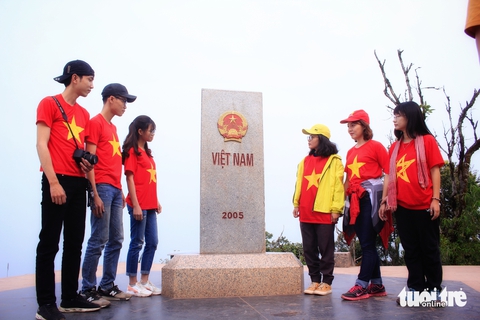Cột cờ A Pa Chải cao hơn 45m sắp khánh thành - Ảnh 1. a pa chải - Ảnh 1.