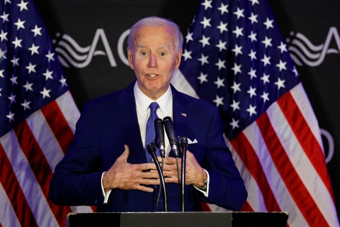 Ông Biden 'tái xuất', phát biểu lần đầu sau khi về hưu - Ảnh 1. Ông Biden - Ảnh 1.