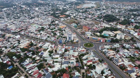 sáp nhập - Ảnh 1.
