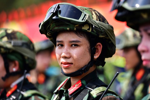 diễu binh - Ảnh 2.