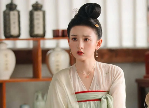 Vô ưu độ gây sốt dù không quảng bá, Tống Tổ Nhi lấy lại danh tiếng hậu ồn ào trốn thuế - Ảnh 4. Vô ưu độ - Ảnh 4.