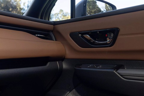 Subaru Outback - Ảnh 13.