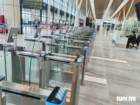 nhà ga T3 Tân Sơn Nhất - Ảnh 8.