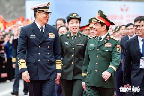 Đại tướng Phan Văn Giang chủ trì lễ đón Bộ trưởng Bộ Quốc phòng Trung Quốc Đổng Quân - Ảnh 1.