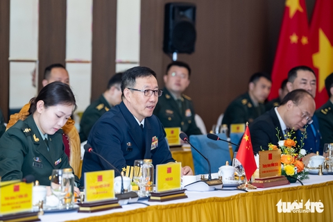 Bộ trưởng Quốc phòng Việt Nam - Trung Quốc hội đàm và chứng kiến ký kết tại Lạng Sơn - Ảnh 3.