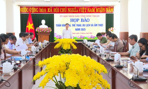 Dịp lễ 30-4, đến Ninh Thuận xem lễ hội khinh khí cầu, thưởng thức ẩm thực độc đáo - Ảnh 2.