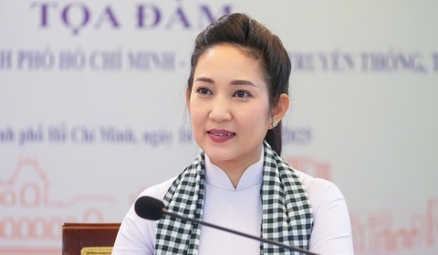 Nửa thế kỷ văn học, nghệ thuật TP.HCM: Dấu son truyền thống, sôi động hôm nay - Ảnh 3. Nửa thế kỷ văn học, nghệ thuật TP.HCM: Dấu son truyền thống, sôi động hôm nay - Ảnh 3.