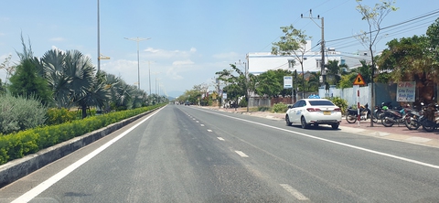 Phú Yên đề xuất hỗ trợ kinh phí đi lại, chỗ ở cho 1.300 người nếu sáp nhập với Đắk Lắk - Ảnh 1. Phú Yên - Ảnh 1.