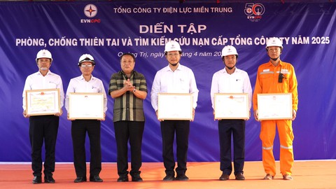 EVNCPC sẵn sàng ứng phó với sự cố thiên tai năm 2025 - Ảnh 1.