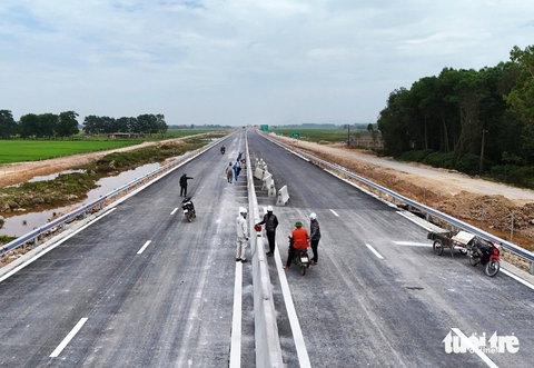 cao tốc - Ảnh 1.