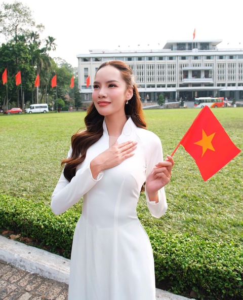 Ngọc Châu, Quế Anh, Lê Hoàng Phương khoe ảnh check-in ở di tích lịch sử dinh Độc Lập - Ảnh 5. dinh Độc Lập - Ảnh 5.