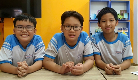 Học sinh làm ứng dụng phát hiện tài xế buồn ngủ - Ảnh 2. Học sinh làm ứng dụng phát hiện tài xế buồn ngủ - Ảnh 2.