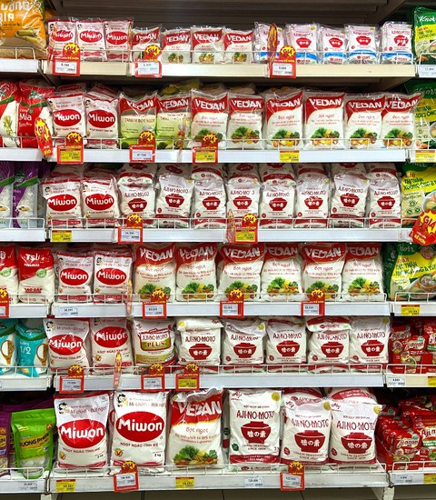 Cẩn trọng với sản phẩm bột ngọt không rõ xuất xứ, chỉ ghi ‘đóng gói tại Việt Nam’ - Ảnh 2. bột ngọt - Ảnh 2.