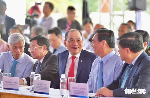 Khởi công đô thị du lịch lấn biển Cần Giờ: Vingroup muốn tạo 'kỳ quan đô thị chưa từng có' - Ảnh 3. Khởi công đô thị du lịch lấn biển Cần Giờ: Vingroup muốn tạo 'kỳ quan đô thị chưa từng có' - Ảnh 4.