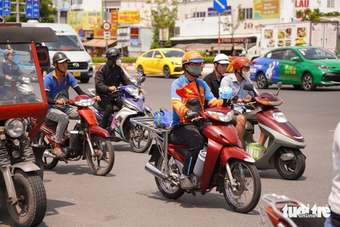 lễ 30-4 - Ảnh 1.