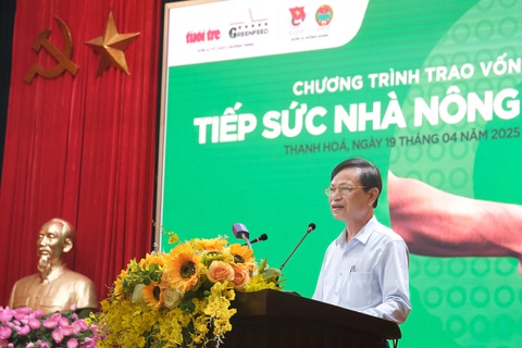 Trao gần 1 tỉ đồng cho nông dân Thanh Hóa 'vươn mình' làm giàu - Ảnh 3. nhà nông - Ảnh 3.