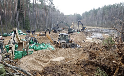 Lithuania - Ảnh 2.