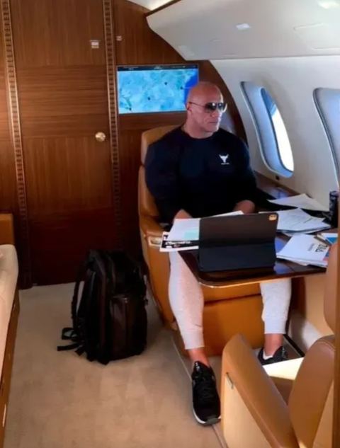 Dwayne Johnson - Ảnh 1.