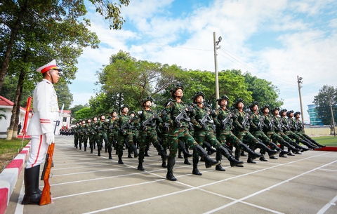 hợp luyện - Ảnh 1.