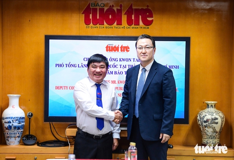 Phó tổng lãnh sự Hàn Quốc thăm báo Tuổi Trẻ: Phở đã trở thành món ăn quốc tế - Ảnh 1. báo Tuổi Trẻ - Ảnh 1.