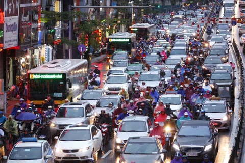 Đề xuất địa phương được phép thu một số khoản phí, lệ phí ngoài quy định - Ảnh 1.