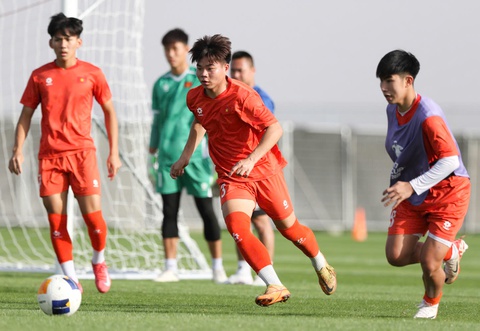 Đội trưởng U17 Việt Nam được AFC đánh giá cao tại VCK U17 châu Á 2025 - Ảnh 6. U17 Việt Nam - Ảnh 4.