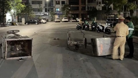 công nhân vệ sinh - Ảnh 1.