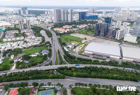 Flycam 50km hướng tuyến đường sắt tốc độ cao đi Cần Giờ, băng rừng đước đến đô thị lấn biển - Ảnh 3.