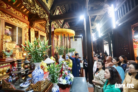 Phu nhân thủ tướng - Ảnh 5.