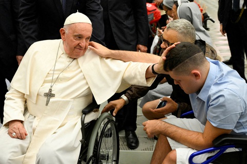 Giáo hoàng Francis qua đời - Ảnh 3. Giáo hoàng Francis qua đời - Ảnh 6.